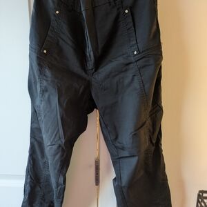 Chico's Black Capris Pants